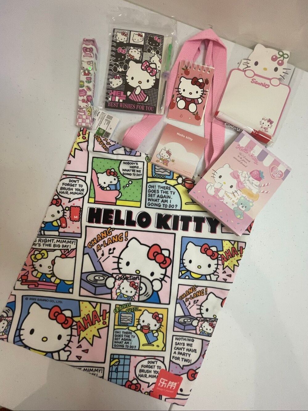 Hello Kitty tote bag bundle kit stocking stuffers gift pen, note pad, dry erase